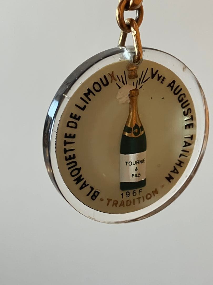 激レア　ブルボンキーホルダー　パリ万博　ワイン