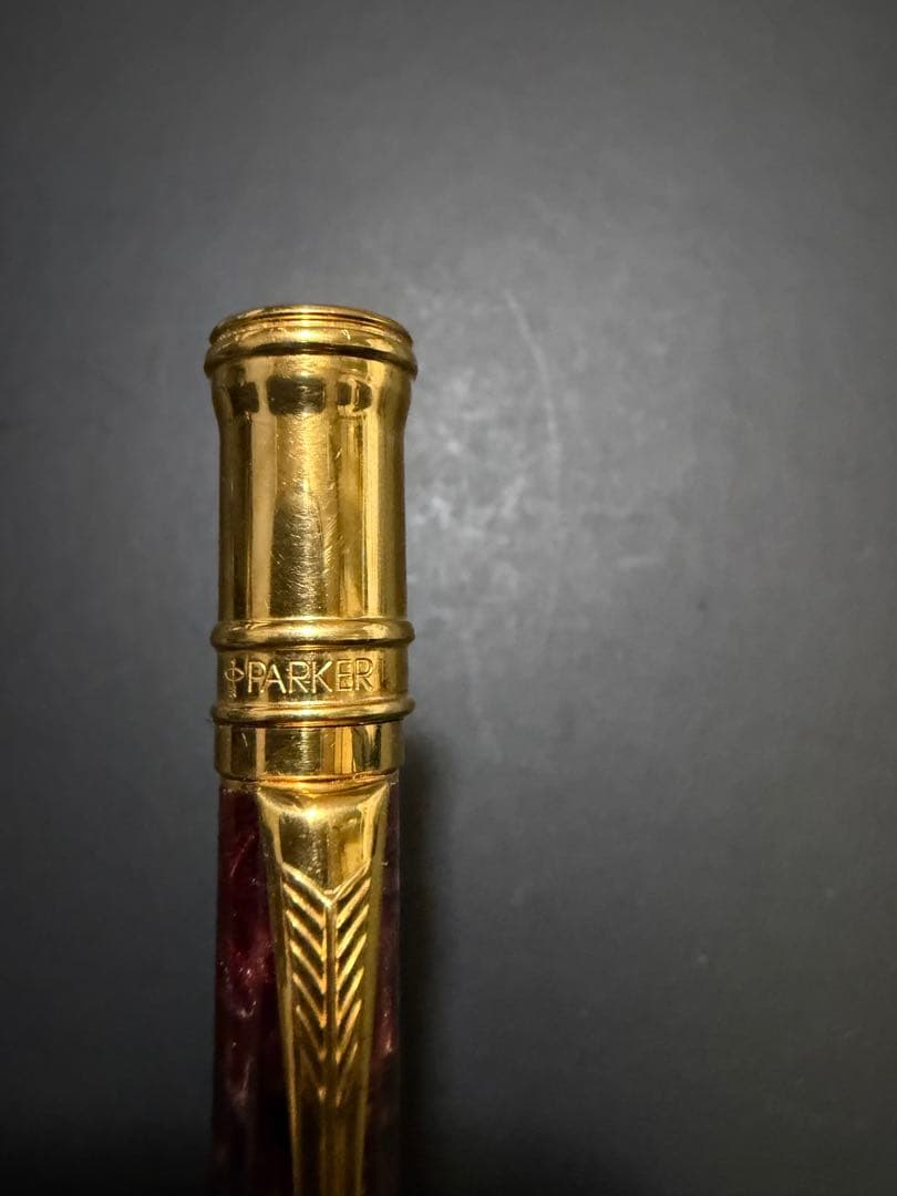 Parker デュオフォールド　ボールペン マーブルレッド　Duofold