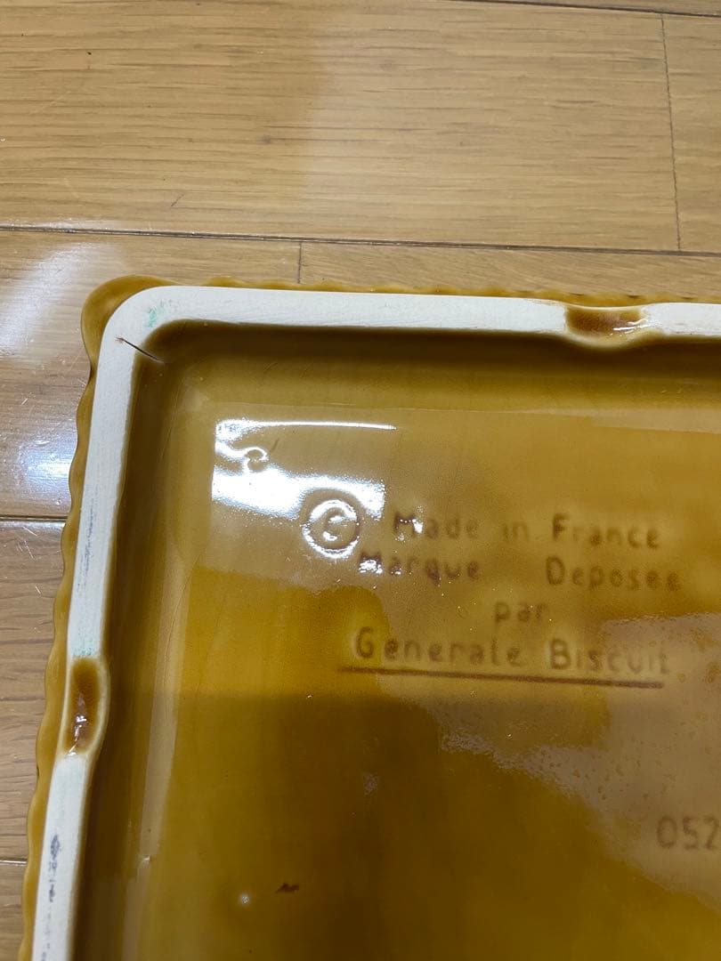 期間限定値下げLUビスケット　陶器製プレート