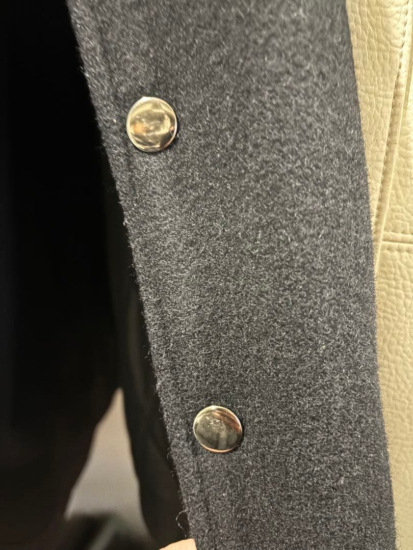 美品　GDC グランドキャニオン　スタジャン ネイビー/ホワイト　レザー　S