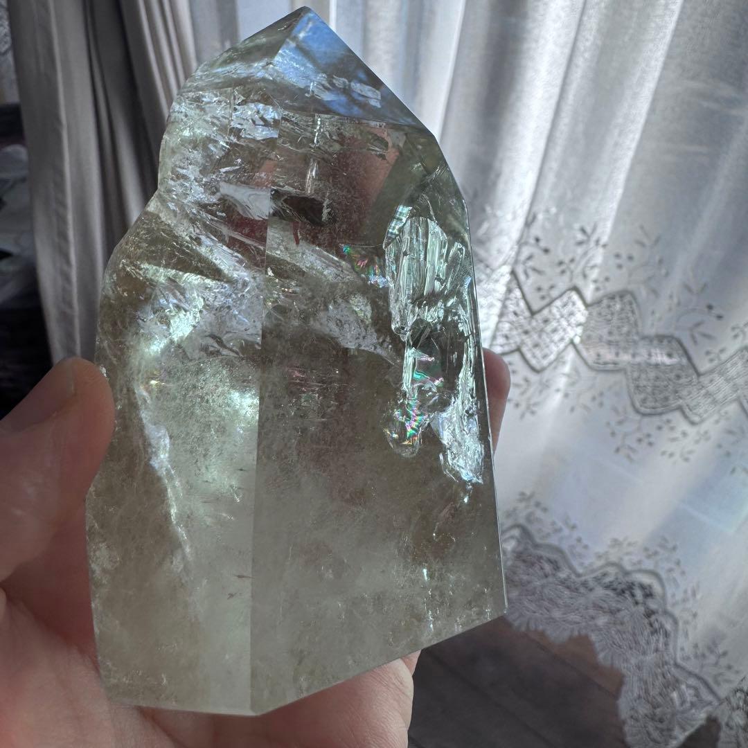 クォーツインクォーツ　フリーフォーム　虹　ファントム多数