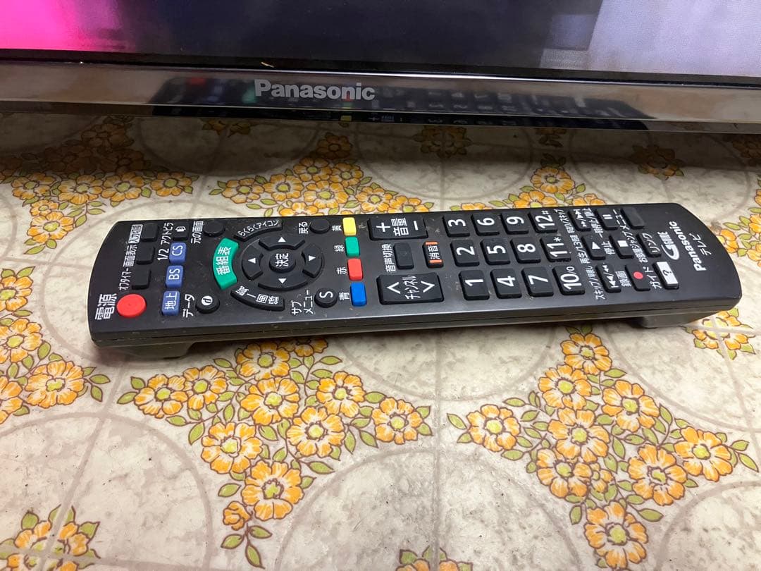 大阪引取限定　Panasonic 60インチ 液晶テレビ TH-60CX800N