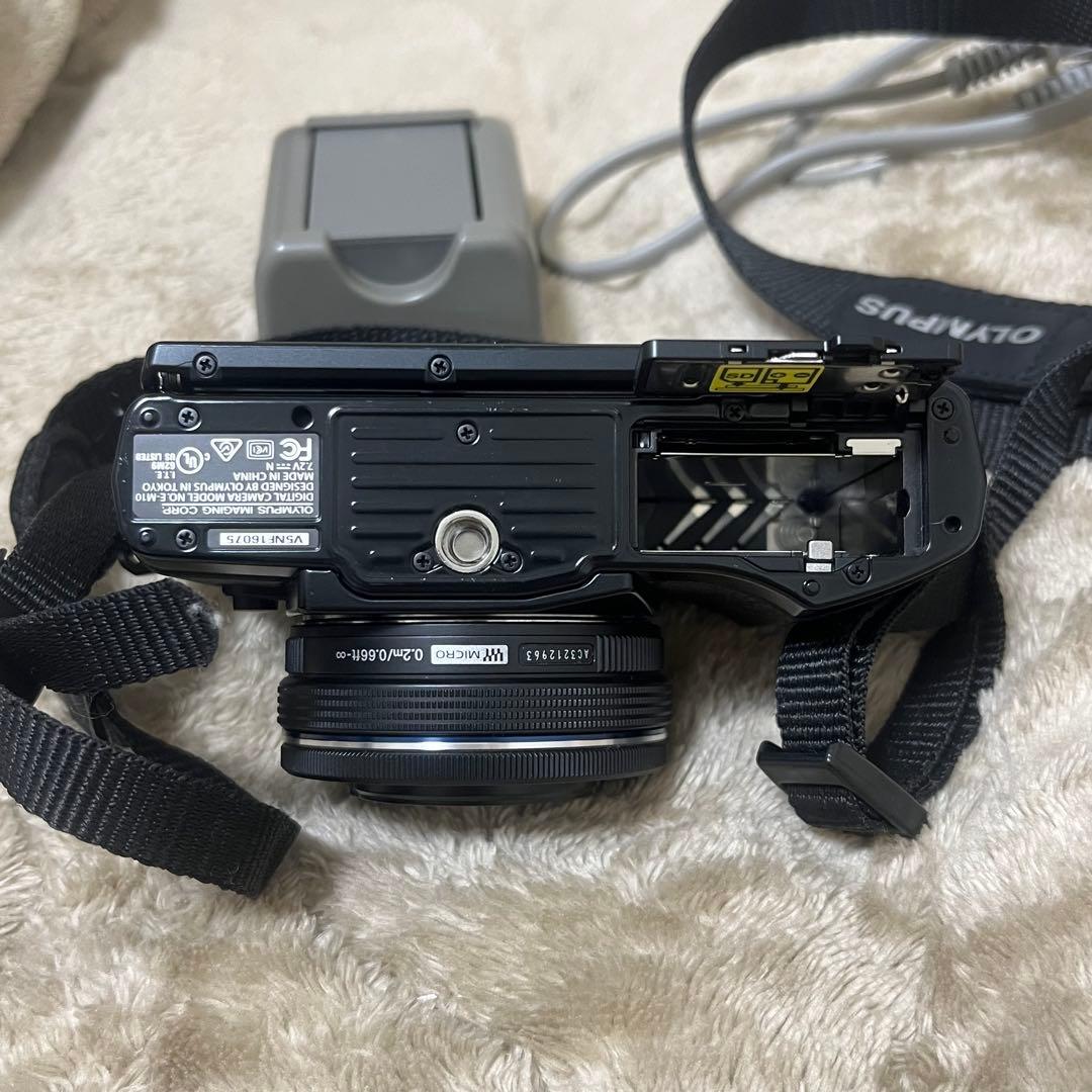 ジャンク品 使用不可 OLYMPUS OM-D ミラーレス一眼カメラ