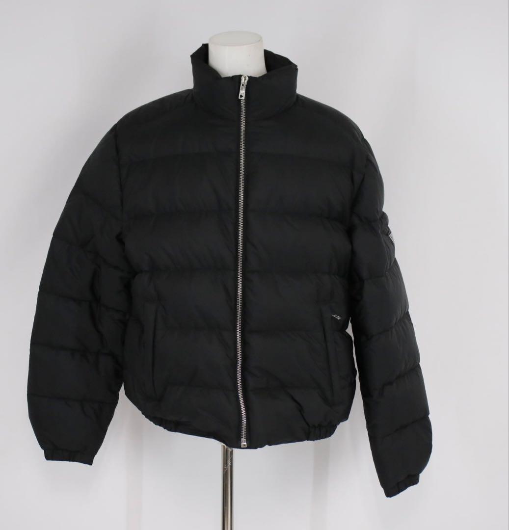 美品 PRADA ダウンジャケット 54 XL相当 メンズ SBG112