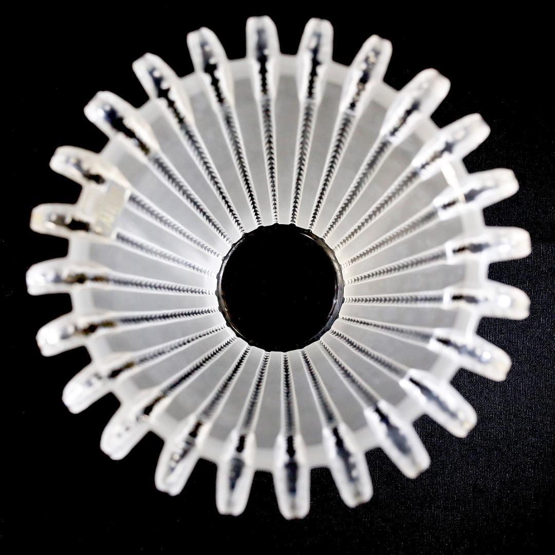【美品 送料込】ラリック ロワイヤ 花瓶 クリスタル Royat LALIQUE