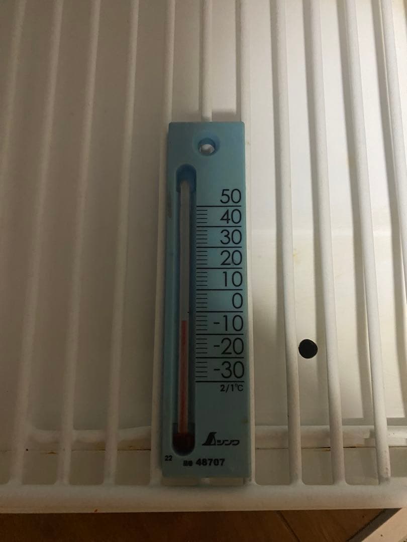 サンヨ小型冷蔵ショーケース冷凍にもOK-10℃今は販売してない かなりめじらしい