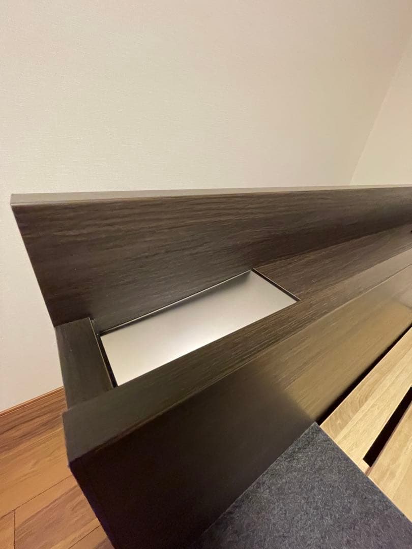 シモンズ　ダブルベッドフレーム 引き出し付き　ダークブラウン