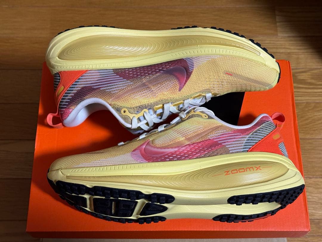 ナイキ ボメロ 18 SE 26.5