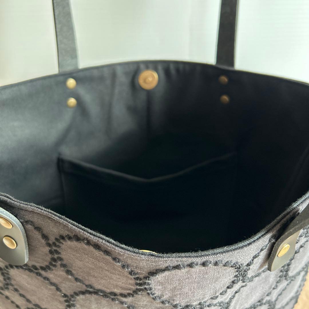 ハンドメイド　トートバッグ　A4サイズ　ミナペルホネン　タンバリン