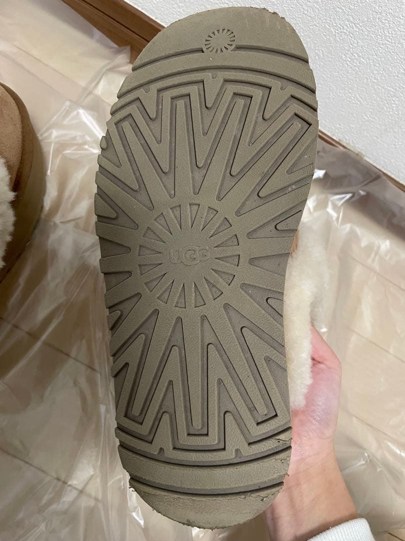 ugg ファンケット　24cm 厚底　ムートン　スリッポン　チェスナット