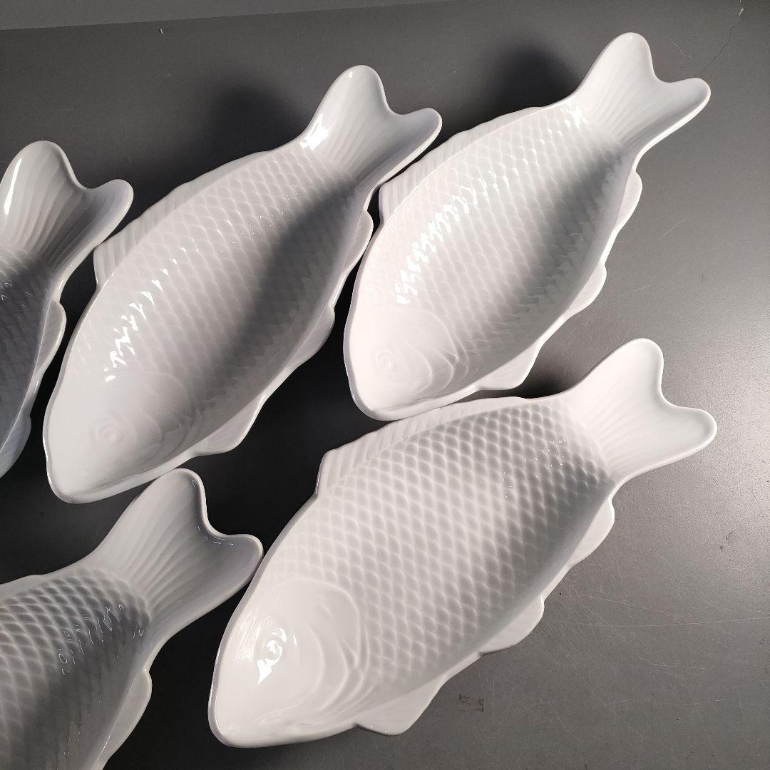 A1374-2/京峰 作/白磁魚文銘々皿5客/大皿/飾皿/盛皿/膾皿/懐石道具/