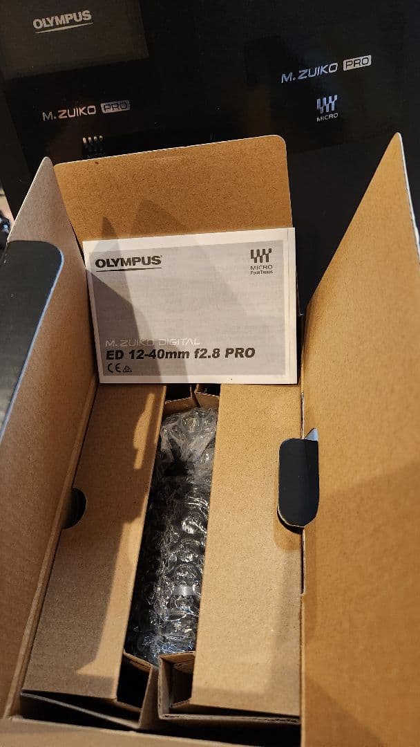 OLYMPUS M.ZUIKO PRO ED 12-40 f2.8レンズ