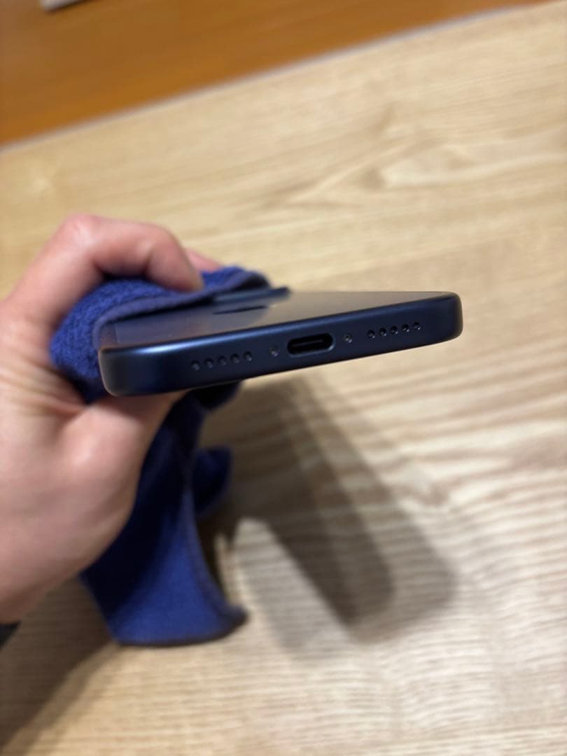 【美品】iPhone17pro 256GB SIMフリー　ディープブルー