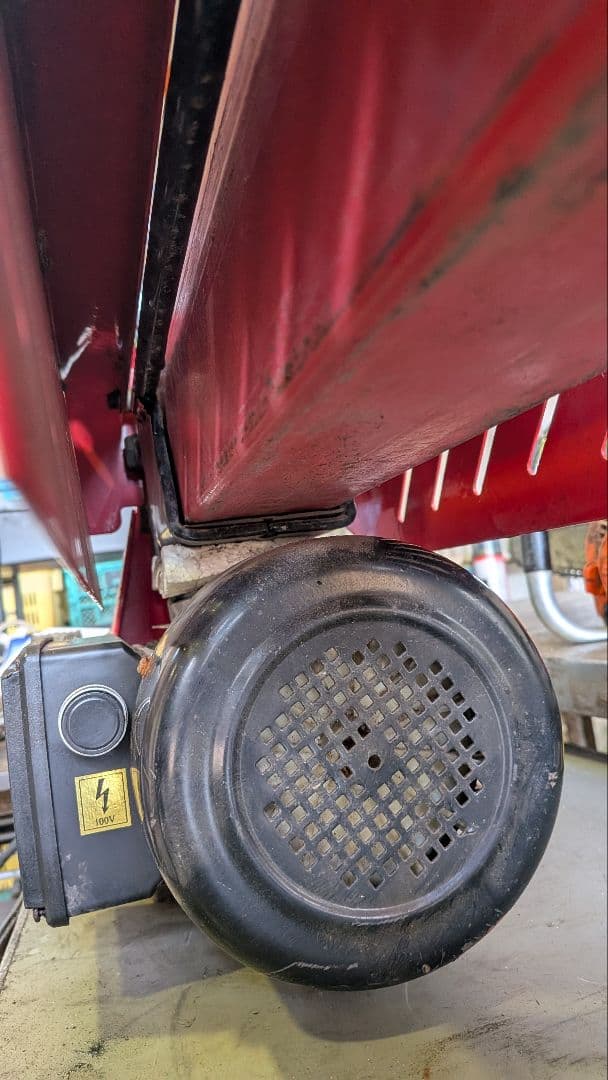 ナカトミ油圧式薪割機 LS-4