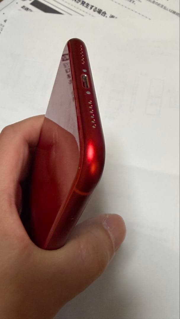 iPhoneXR本体 128GB RED バッテリー最大容量81% キャリアau