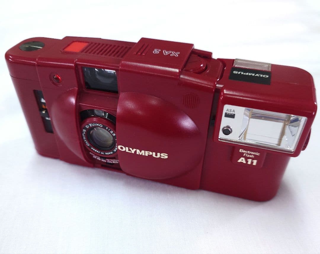 OLYMPUS オリンパス フィルムカメラ XA2 A11 レッド