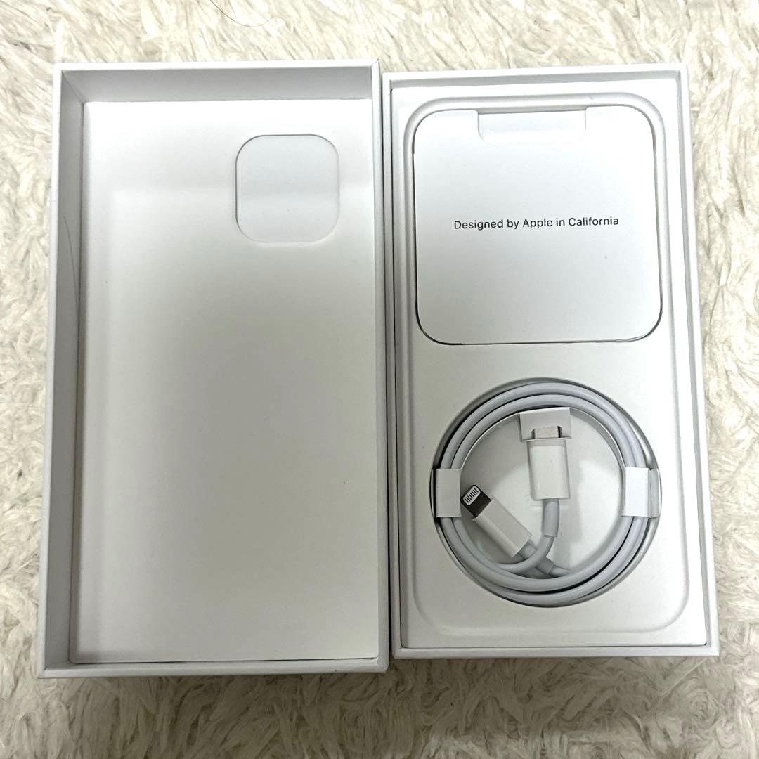 iPhone 12 ブラック 128 GB Softbank