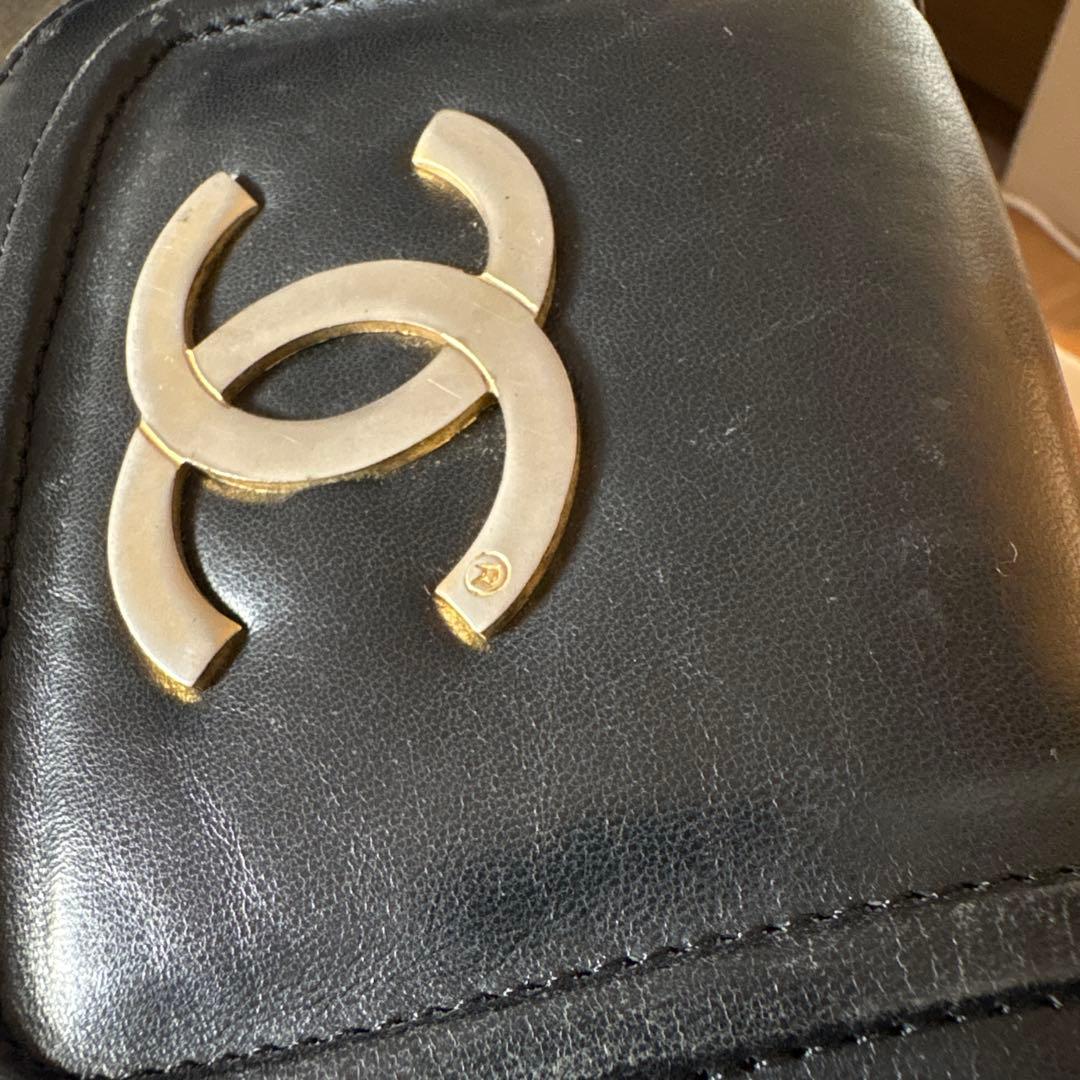 c*a様 CHANEL 黒 レザー ショルダーバッグ