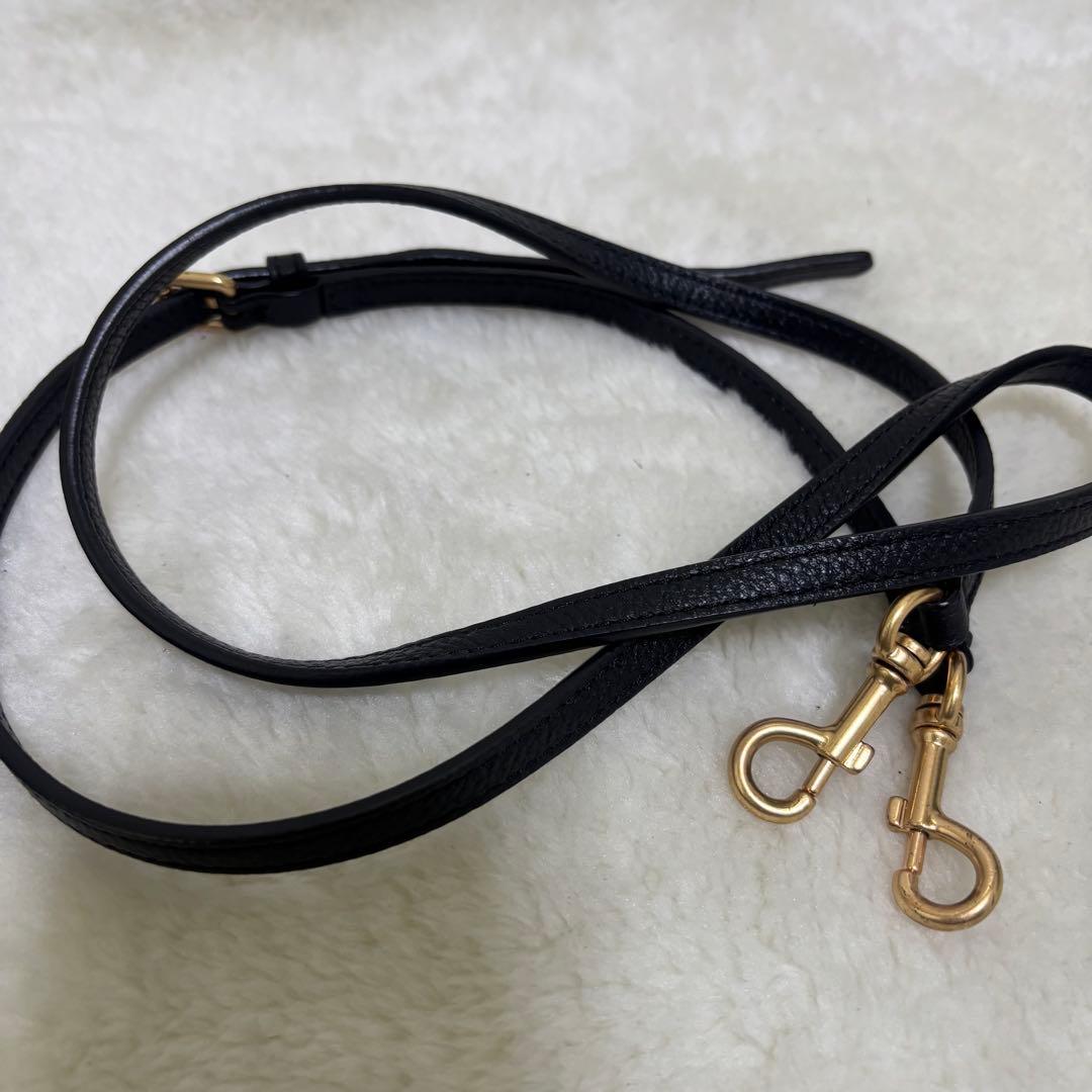 【未使用級】Tory Burch ブラック レザーショルダーバッグ カメラ 2層