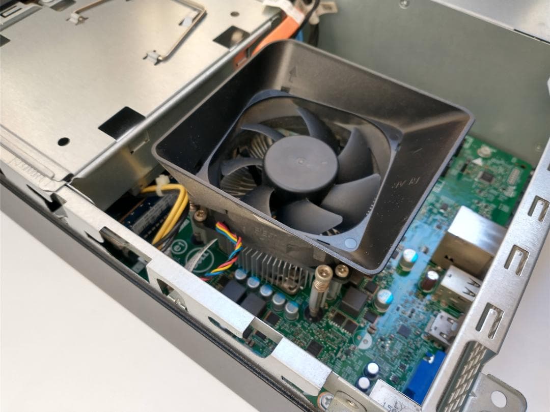 Dellパソコン Win10 64ビット New Inspiron デスクトップ