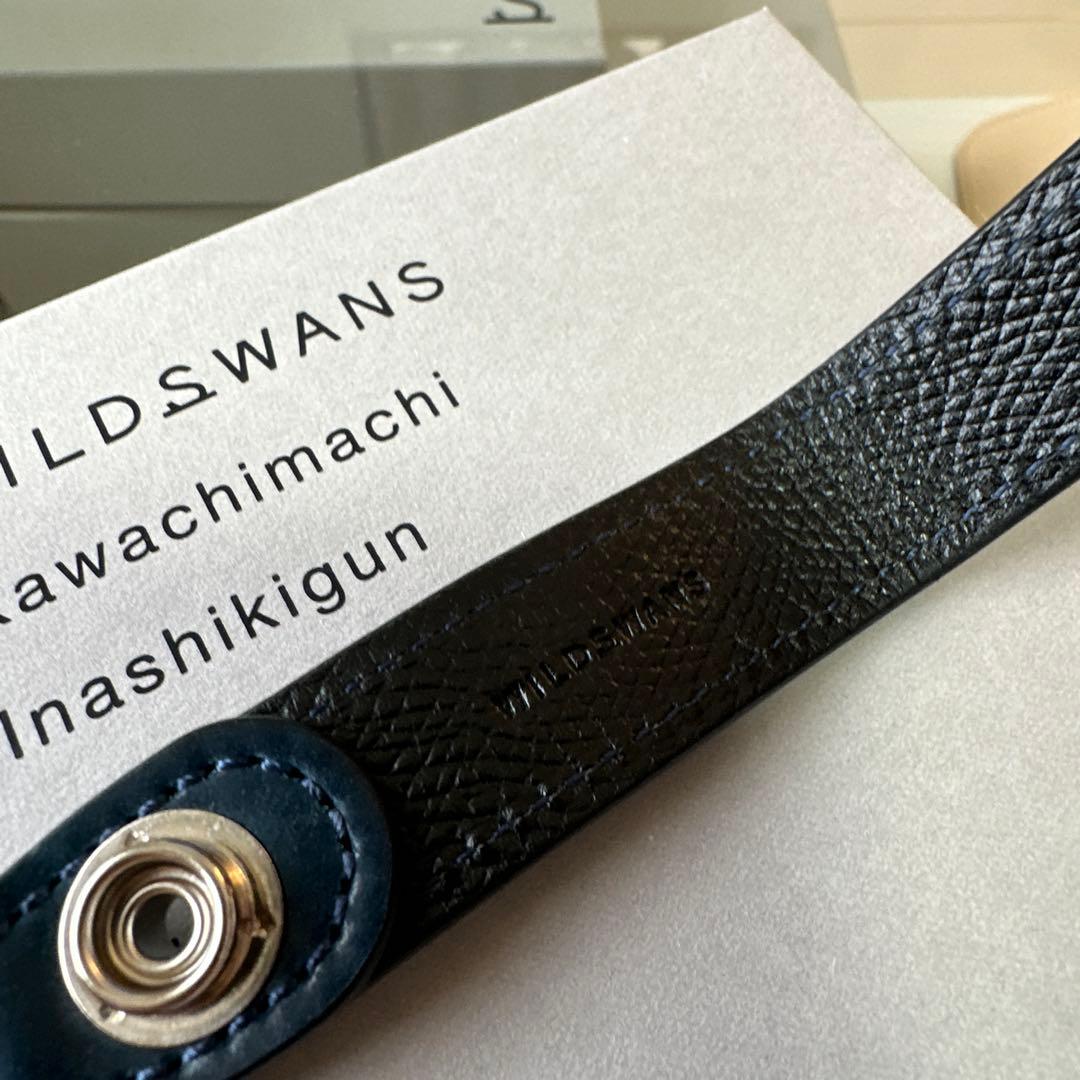WILDSWANS リーフ シェルコードバン ネイビー カラビナキーリングM