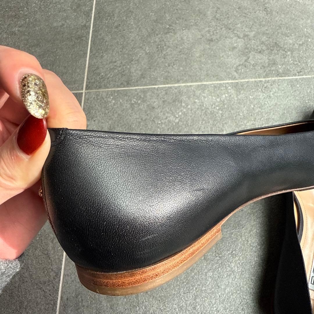 PELLICO ブラック スクエアトゥフラットシューズ 38