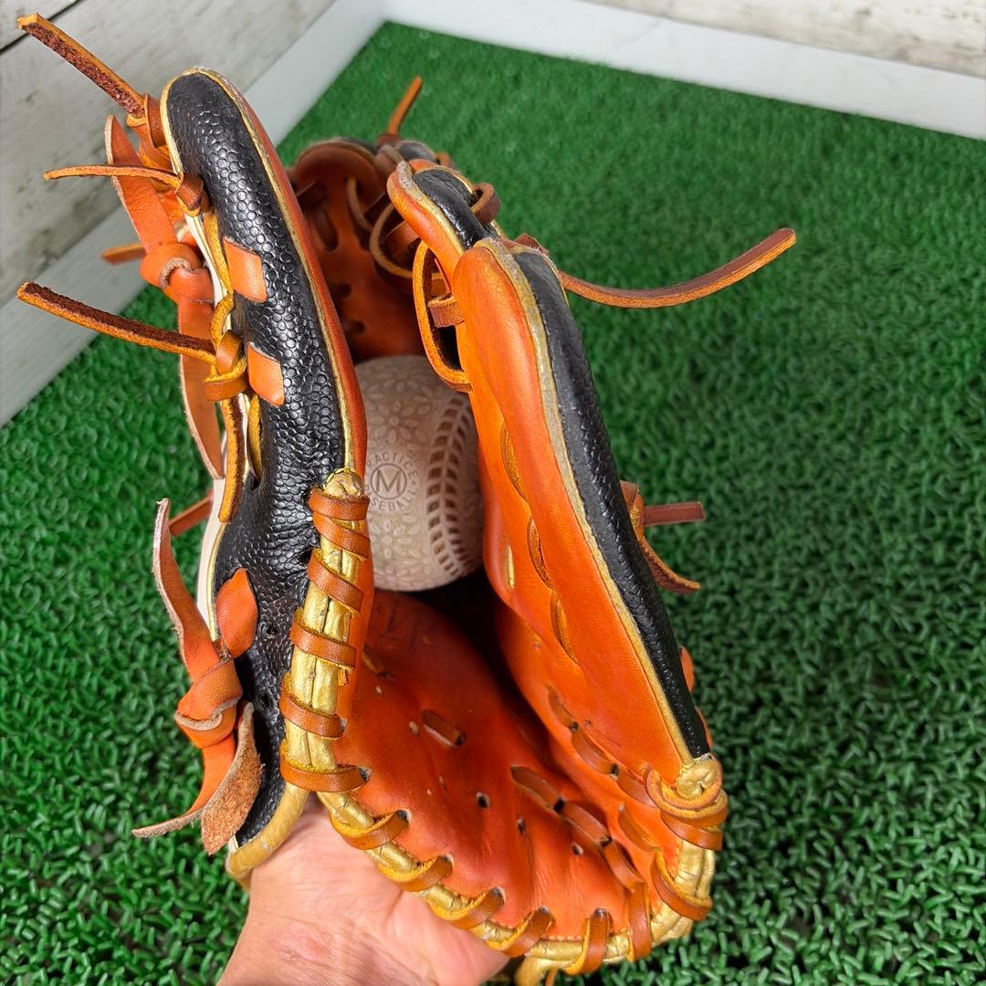 【本日限定最終値下げ】ウイルソン ワナビーヒーロー 限定モデル　軟式　内野