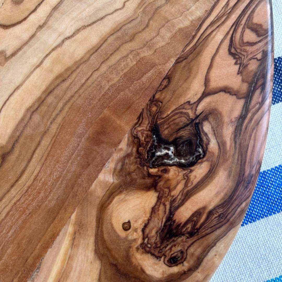 オリーブの木　ピザボード　つぎはぎの人生　約φ32.5cm