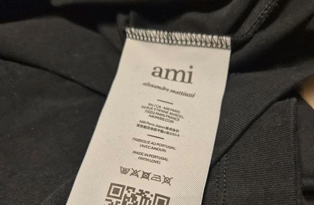 ☆正規品☆AMi☆アミ☆ブラック☆長袖☆カットソー☆