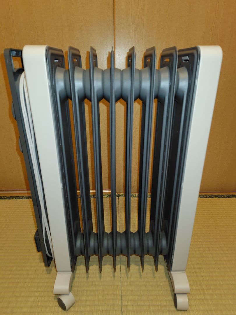 De'Longhi(デロンギ) オイルヒーター 　Vertical
