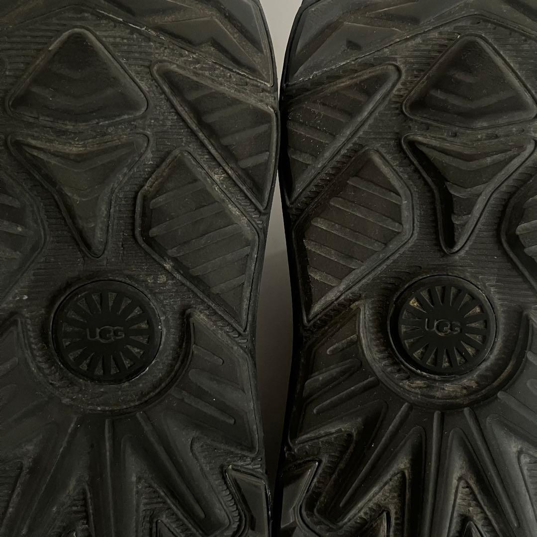 UGG サンダル CA805 V2 スライド ユニセックス　25cm