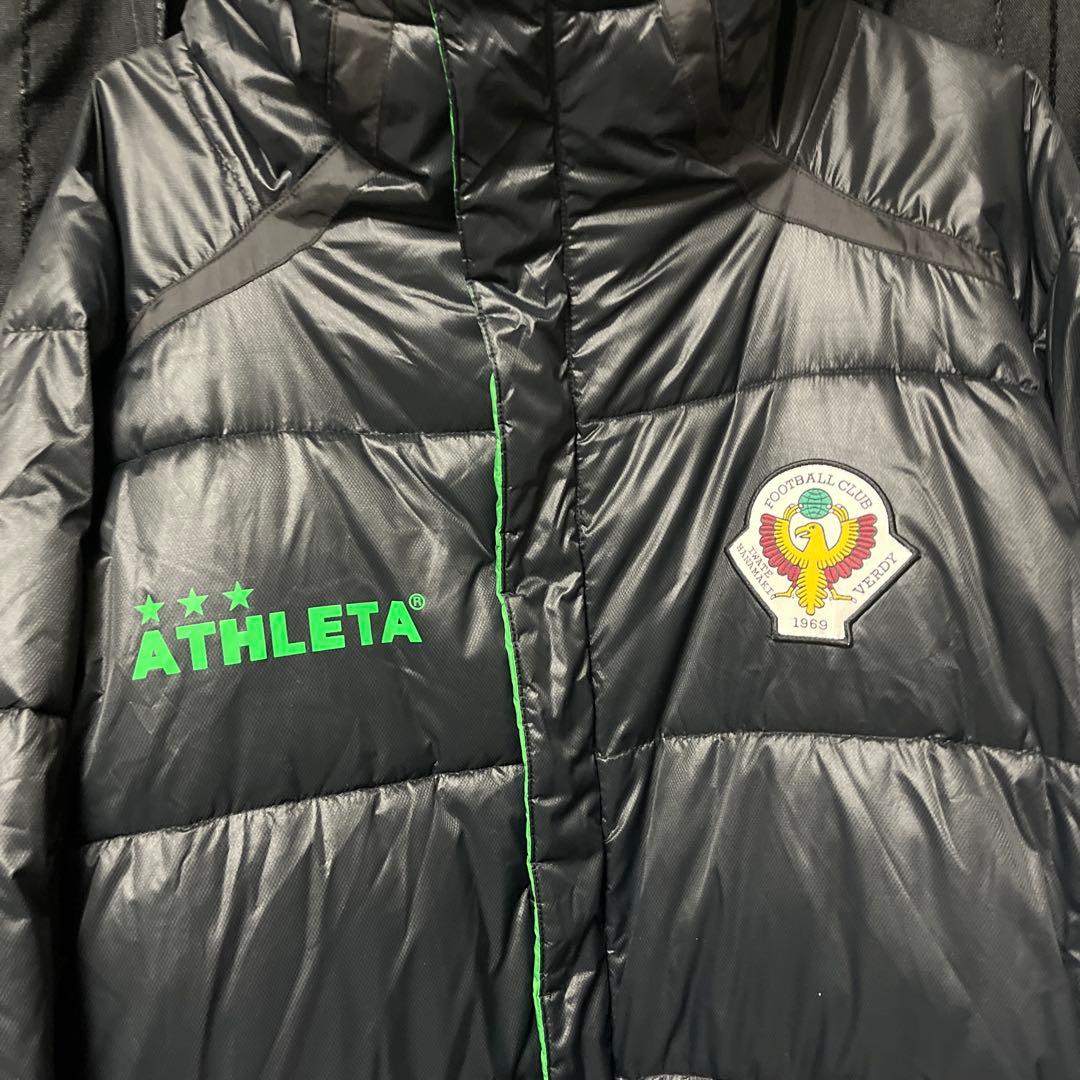 ATHLETA フード付きベンチコート ブラック　ヴェルディ