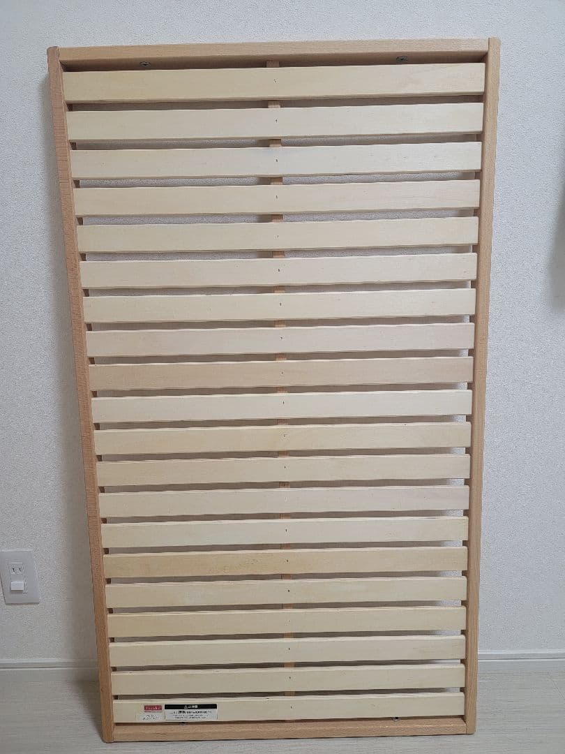 ファルスカ ベッドサイドベッド 03