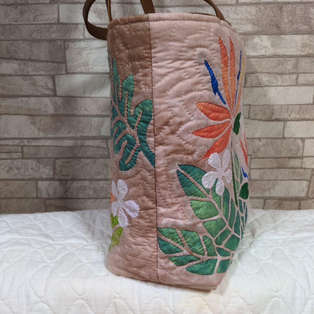 バードオブパラダイス（極楽鳥花）のハワイアンキルトバッグ　ハンドメイド