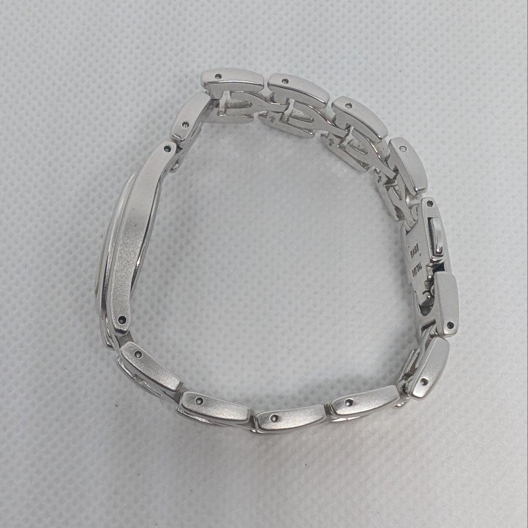 【稼働品/電池交換済み】イヴサンローラン5421-H08151 クォーツ腕時計