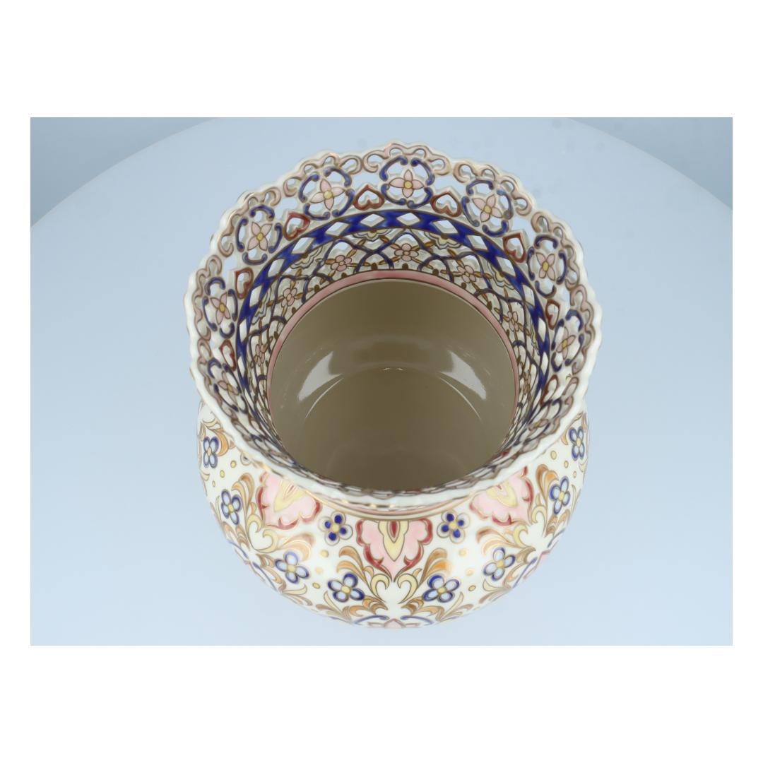 【美品】Zsolnay ジョルナイ 花瓶 金彩装飾 ハンガリー製 アンティーク調