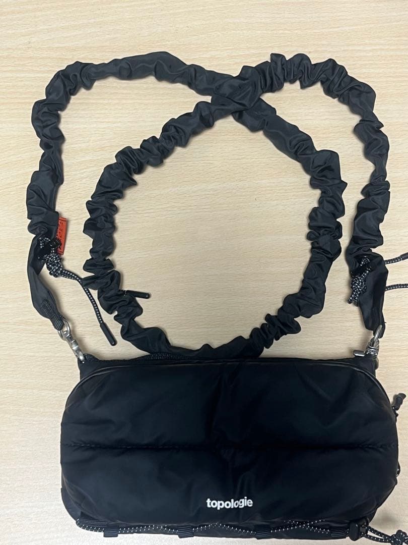 出品本日まで topologie ボトルサコッシュ（ストラップ付き）２点セット