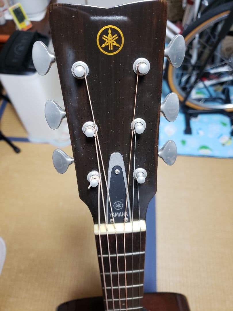 ヤマハ　YAMAHA　FG180赤ラベル