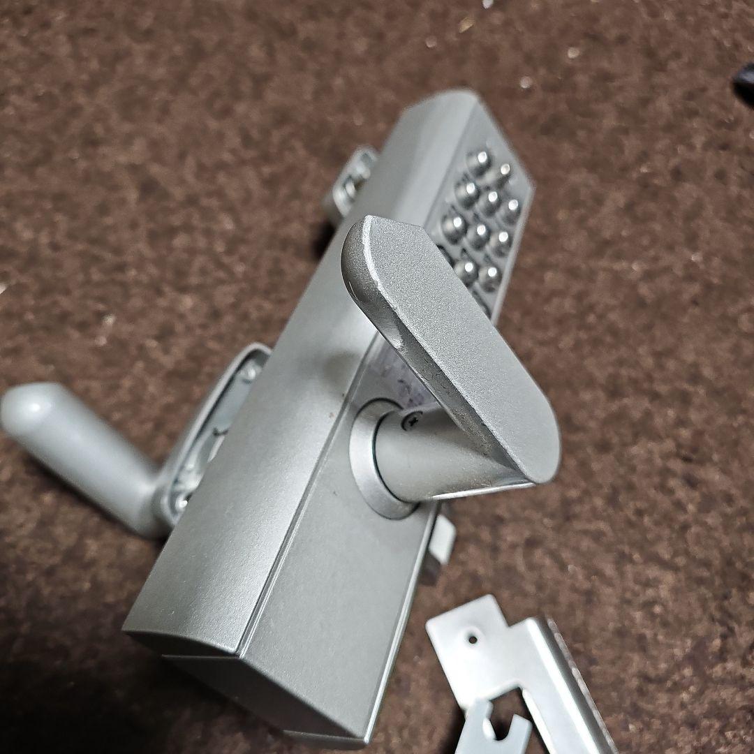 中古品ボタン式 暗証番号錠　長沢製作所 KEYLEX　キーレックス