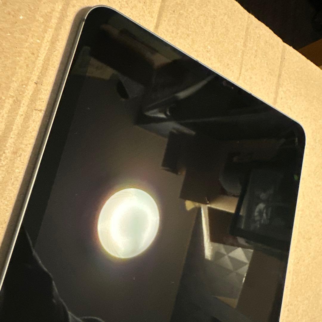 と*★様 iPad Pro 11インチ 第3世代 256GB バッテリー100%