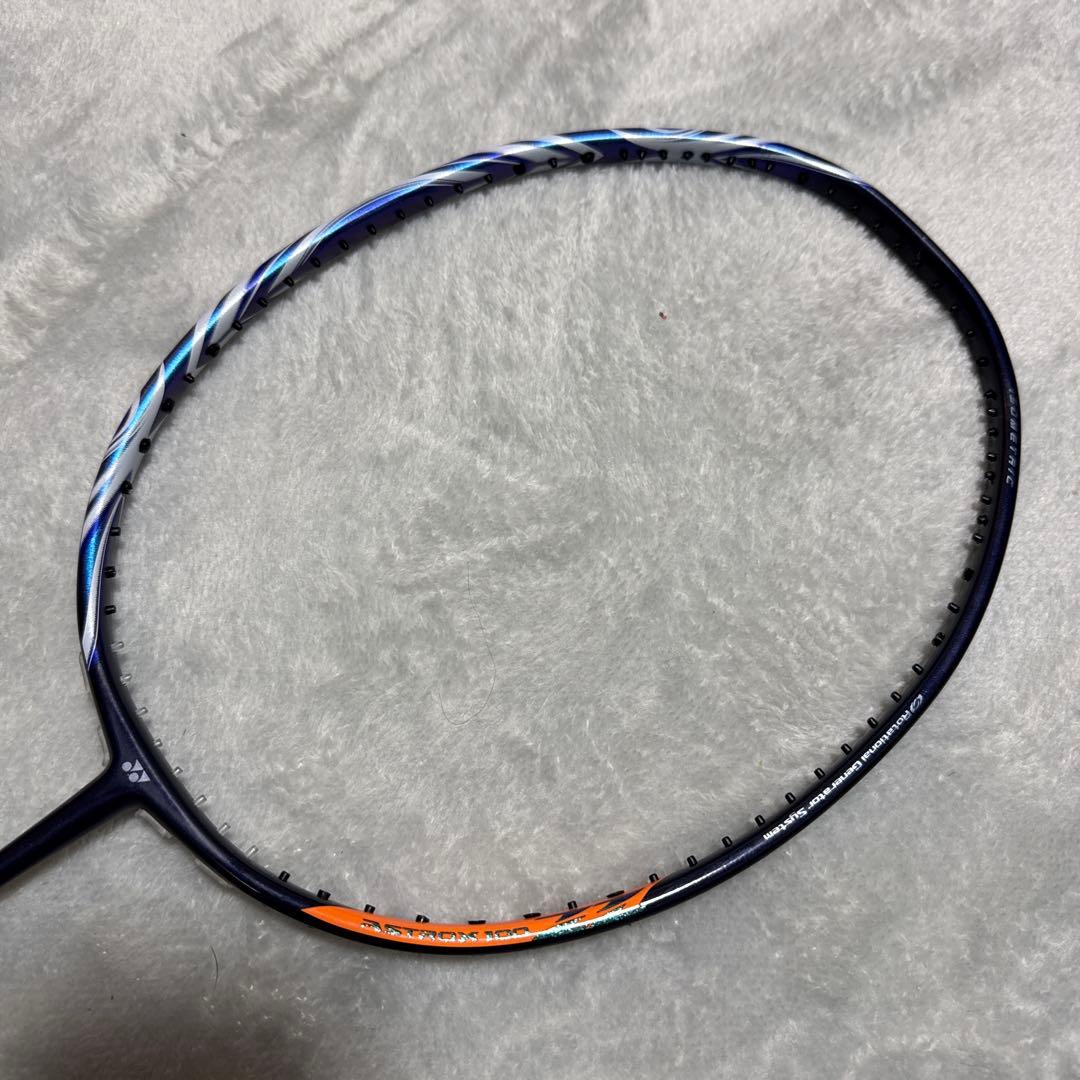 ヨネックス アストロクス100zz 4UG5