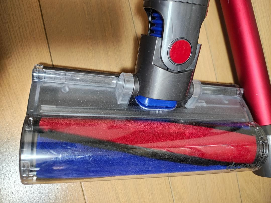 ダイソン★掃除機★V10★ＳV12★純正バッテリー新品と大差なし★スタンド付き