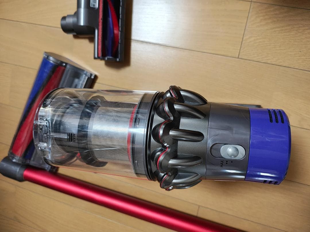 ダイソン★掃除機★V10★ＳV12★純正バッテリー新品と大差なし★スタンド付き