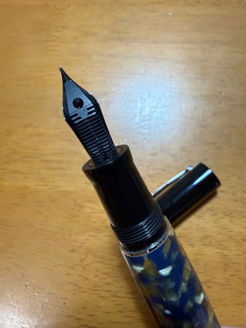 万年筆　DELTA デルタ　オールドナポリ　F 中古品　＊追記あり