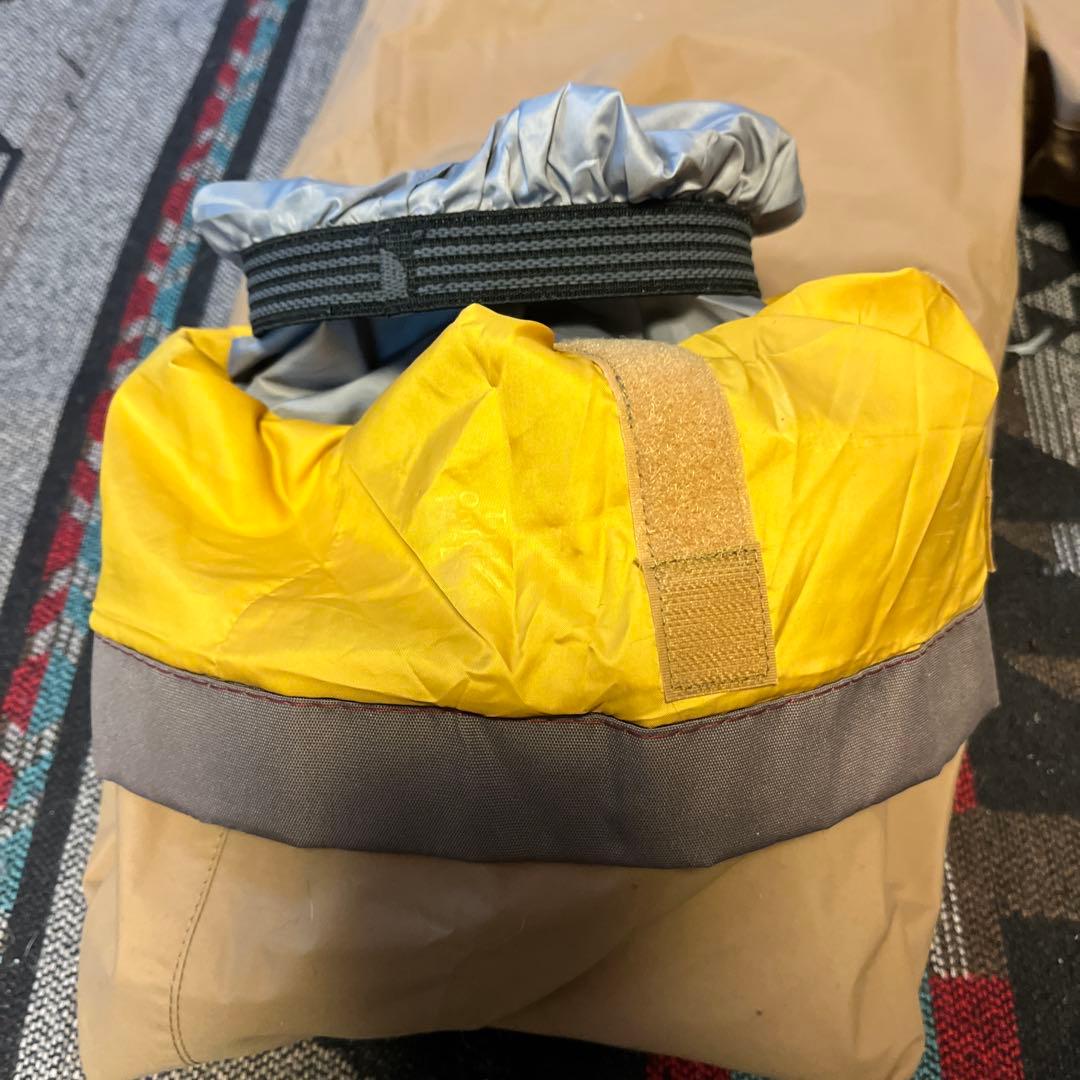 【キッズ】North Face 150スノーボード　スノーインサレーションビブ