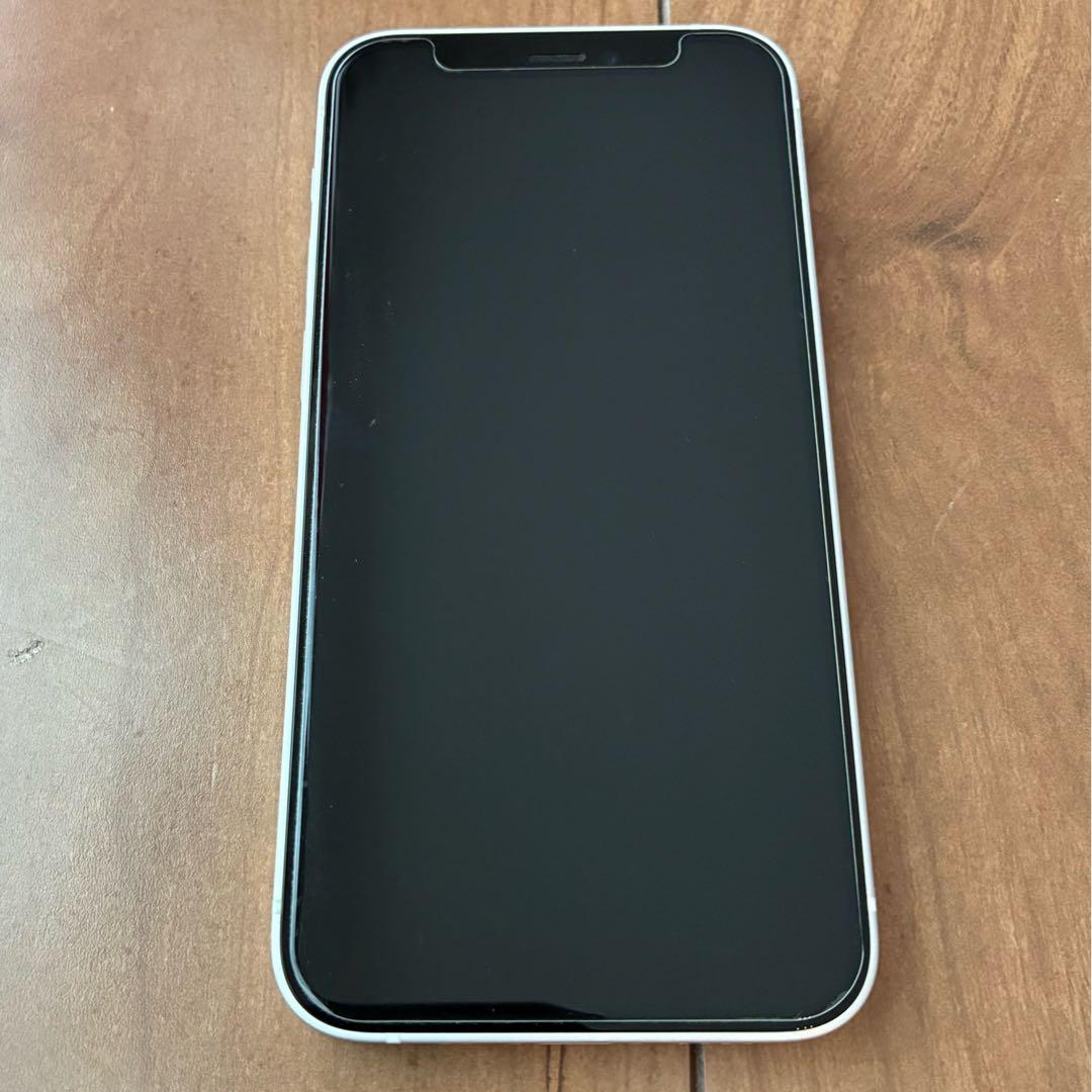 美品 iPhone12 miniホワイト