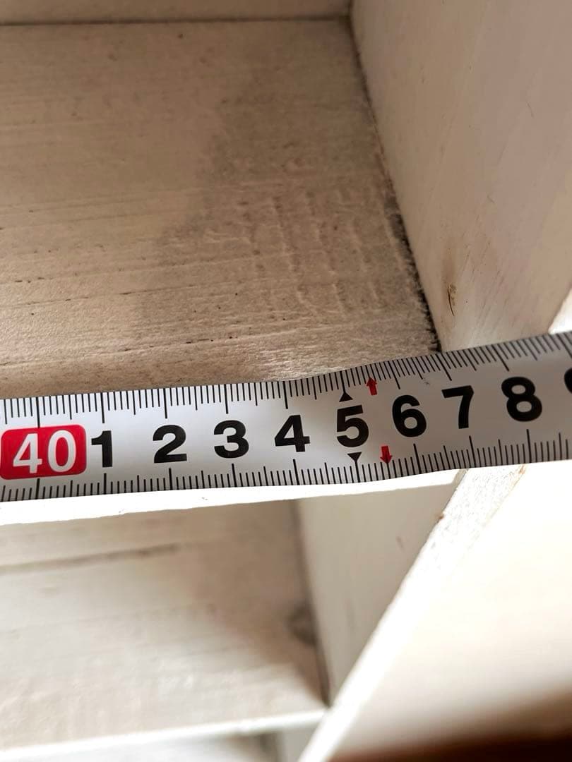 壁掛け木製シェルフ　アンティーク風