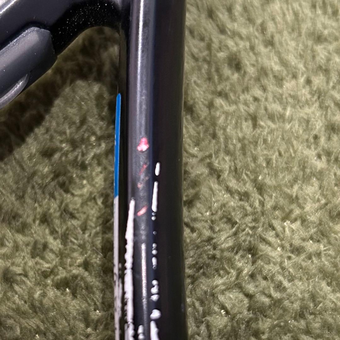 ちゃん　YONEX NANOFORCE 8V REVOLUTION