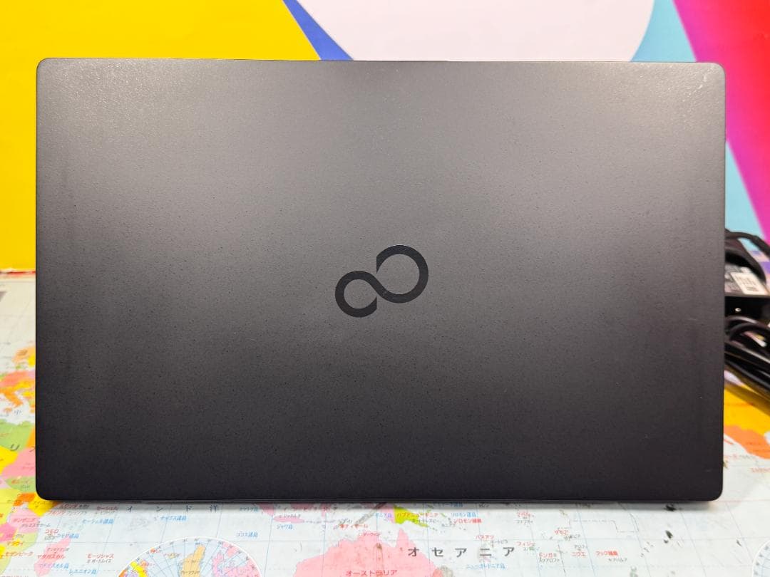 極美品 富士通 LIFEBOOK U9311/F 13.3型 軽量 ノートPC