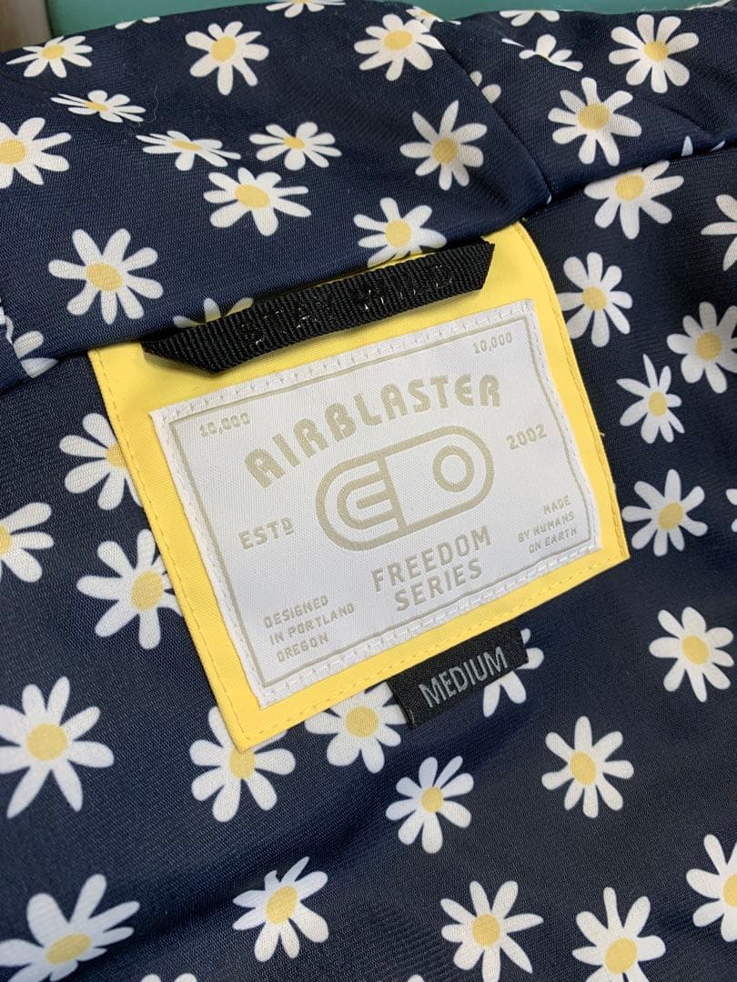 AIRBLASTER エアブラスター STAY WILD PARKA レディース